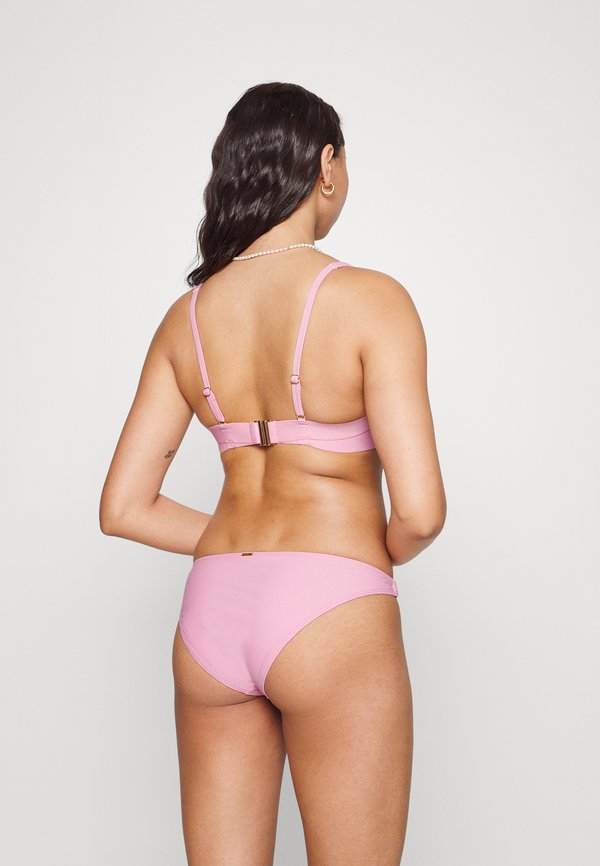 Boux Avenue KASOS TRIM