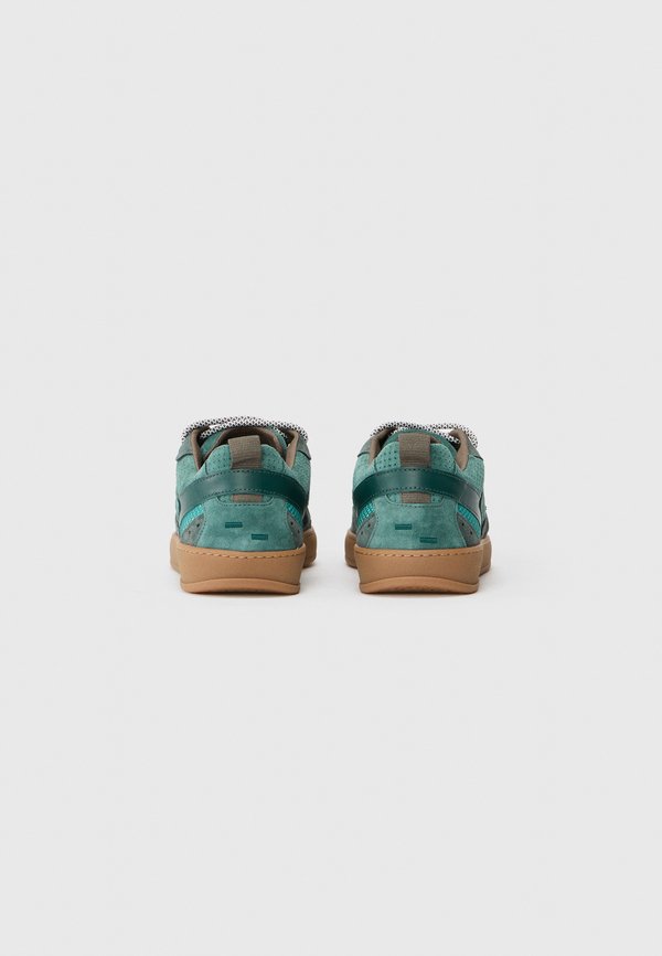 Filling Pieces PRISM PEAK