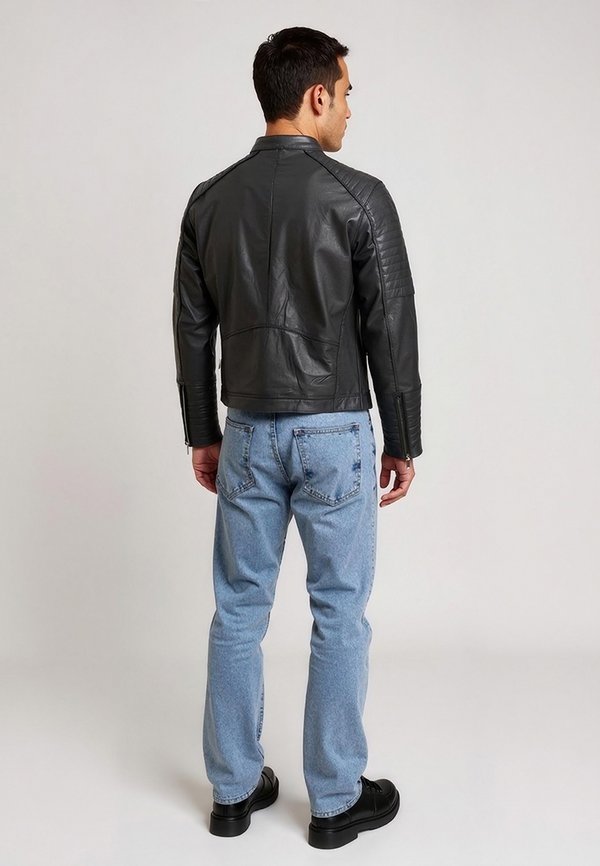 Lee Cooper BOBBY