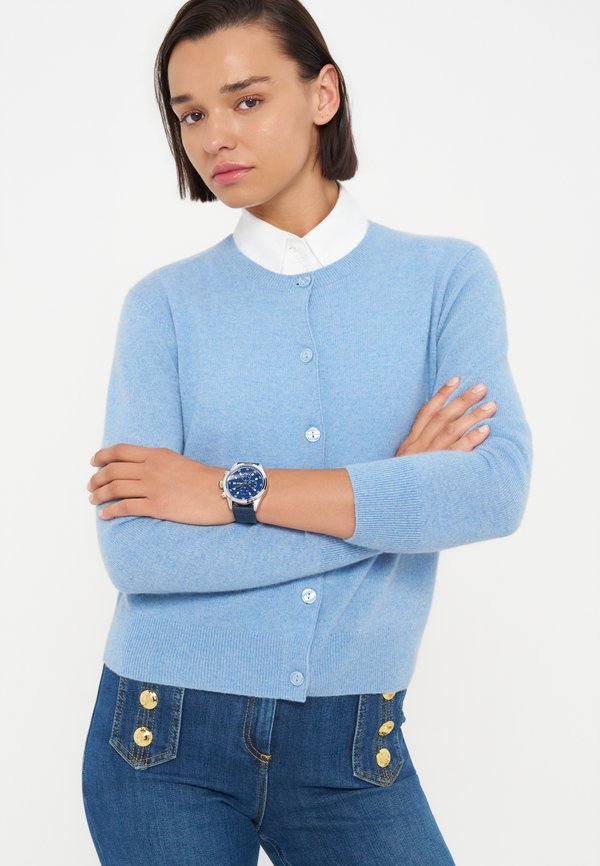 DKNY