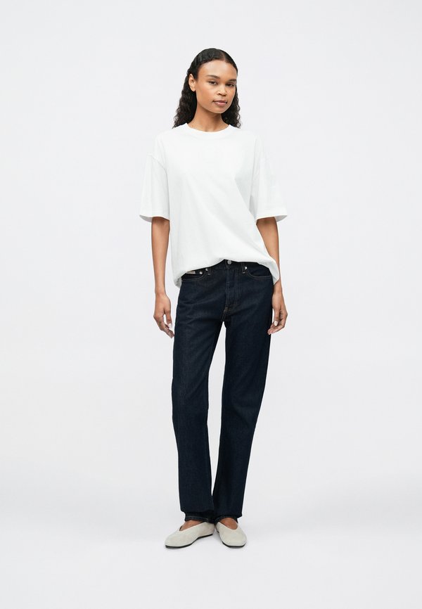 HUGO OVERSIZED TEE
