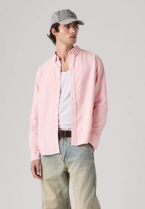 Levi's® AUTHENTIC BUTTON DOWN