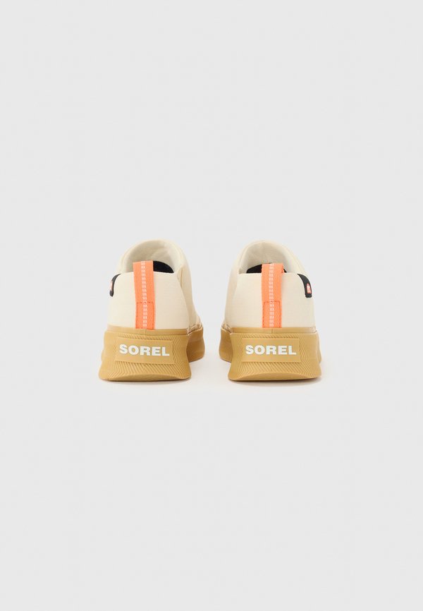 Sorel OUT N ABOUT IV
