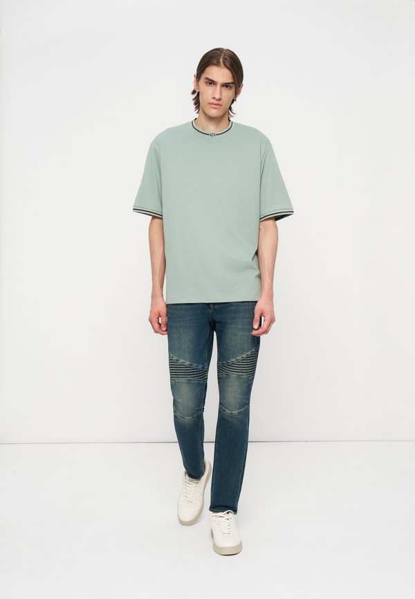 Armani Exchange