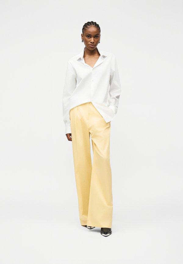 KARL LAGERFELD STRUCTURED PANTS