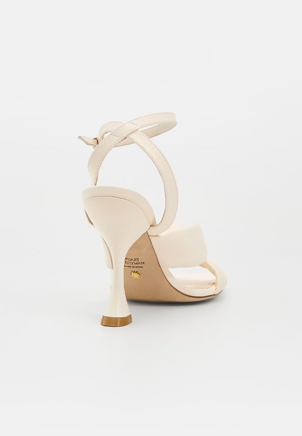 Stuart Weitzman PLAYA