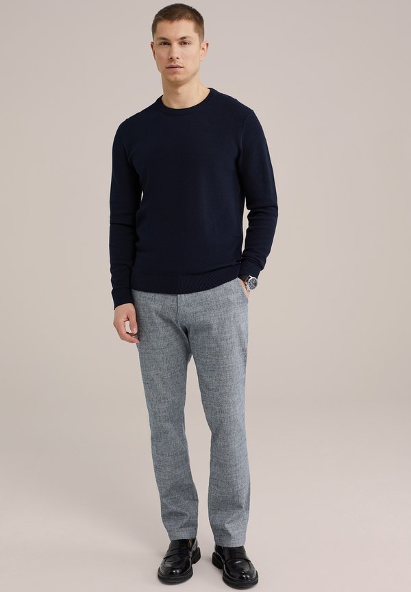 WE Fashion THE TEXTURED