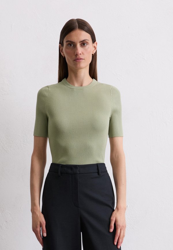 Marc O'Polo MARC O’POLO X DFB TRAVEL COLLECTION, SHORTSLEEVE, ROUND NECK