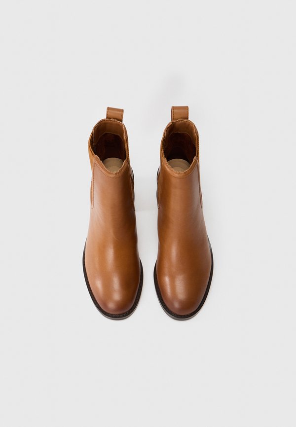 Clarks CHAMBERLY