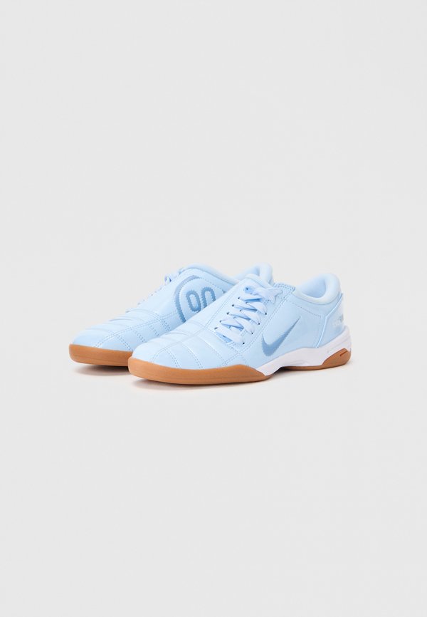 Nike Sportswear T90