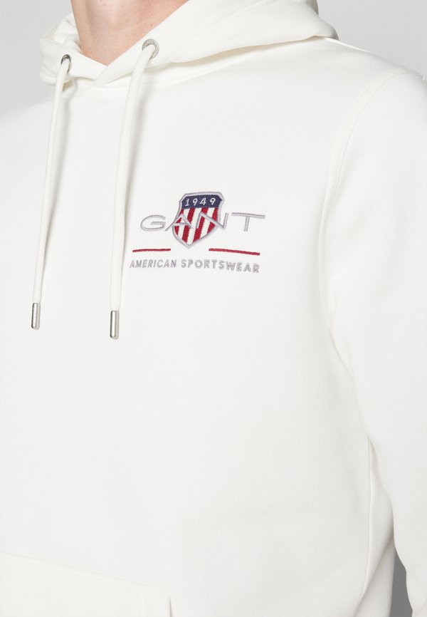 GANT MEDIUM ARCHIVE SHIELD HOODIE