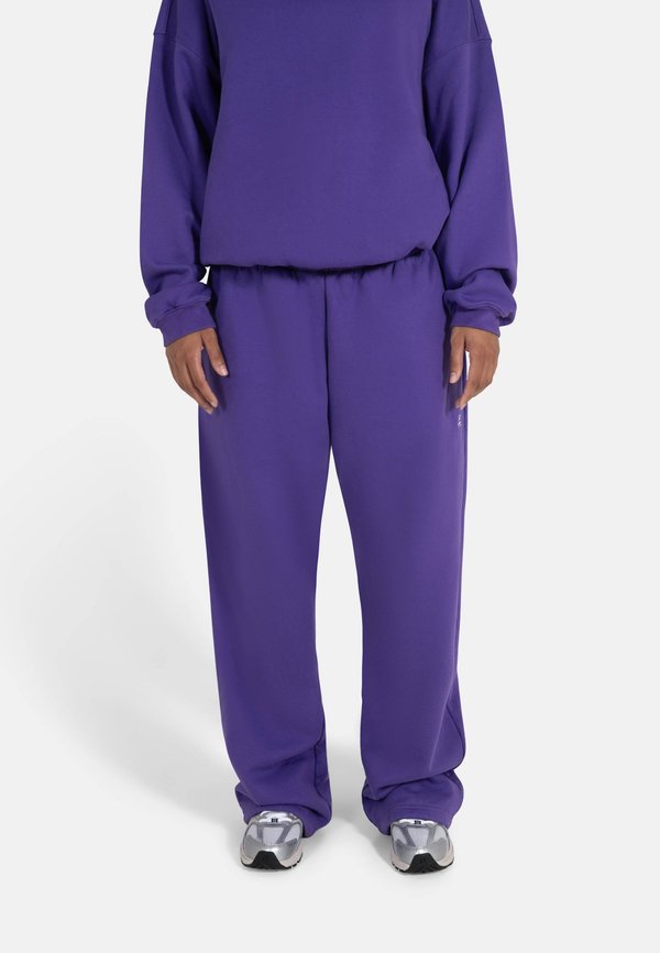 The Tracksuit Club UNISEX