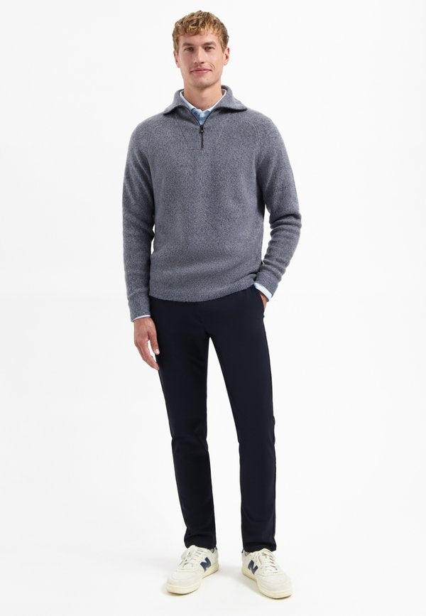 NO EXCESS WING COLLAR