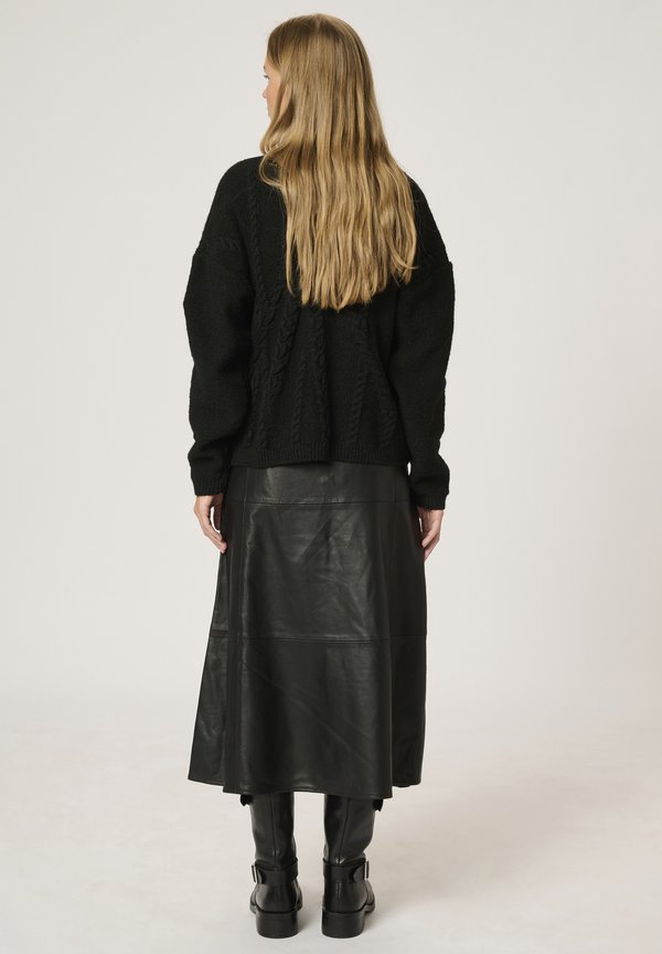 My Essential Wardrobe MWSOLAM