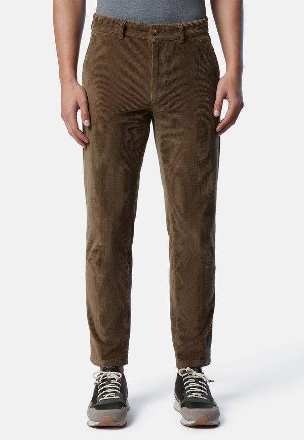 North Sails DEFENDER