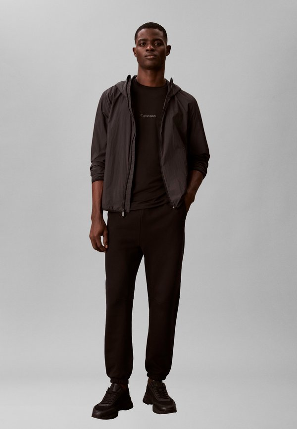 Calvin Klein JOGGER - ICON SPORT