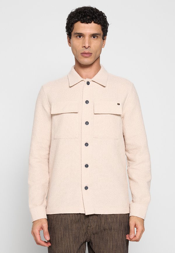 NO EXCESS FULL BUTTON STRETCH