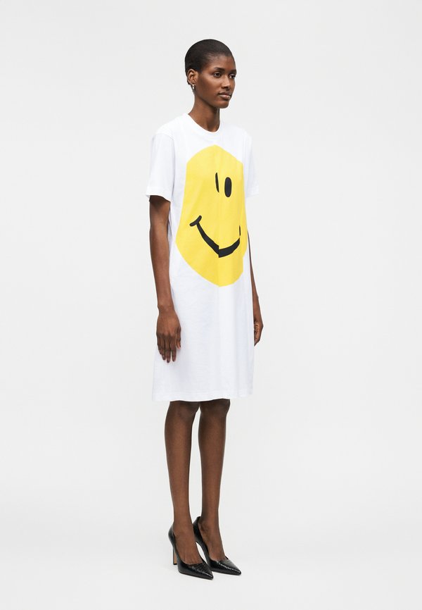 MOSCHINO ABITO