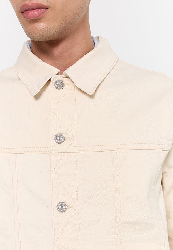 7 for all mankind