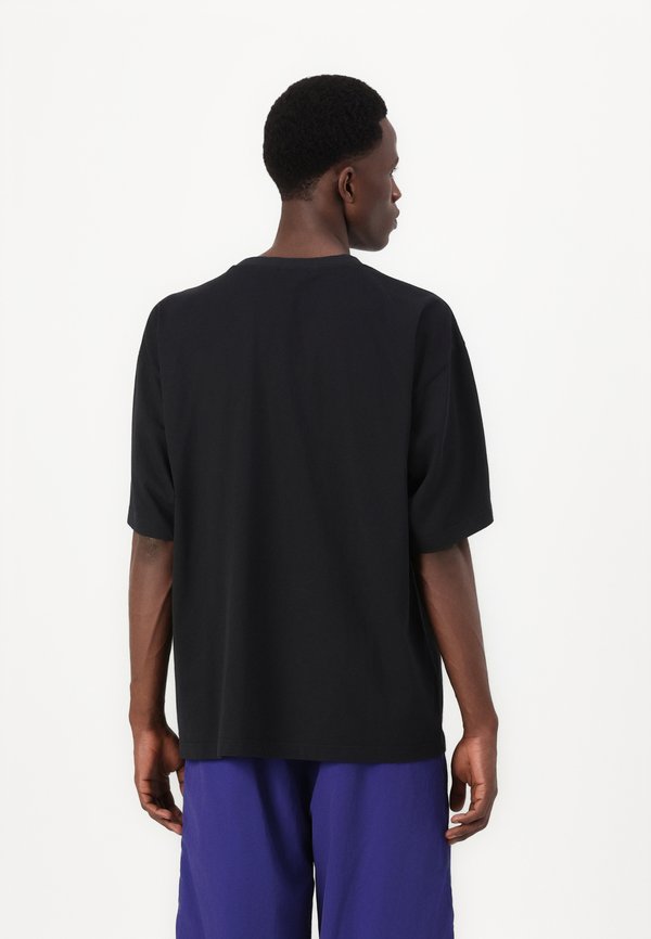 adidas Originals GRAPHIC TEE