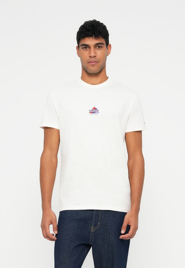 Tommy Jeans MOUNTAIN LOGO EMBROIDERY JERSEY T-SHIRT