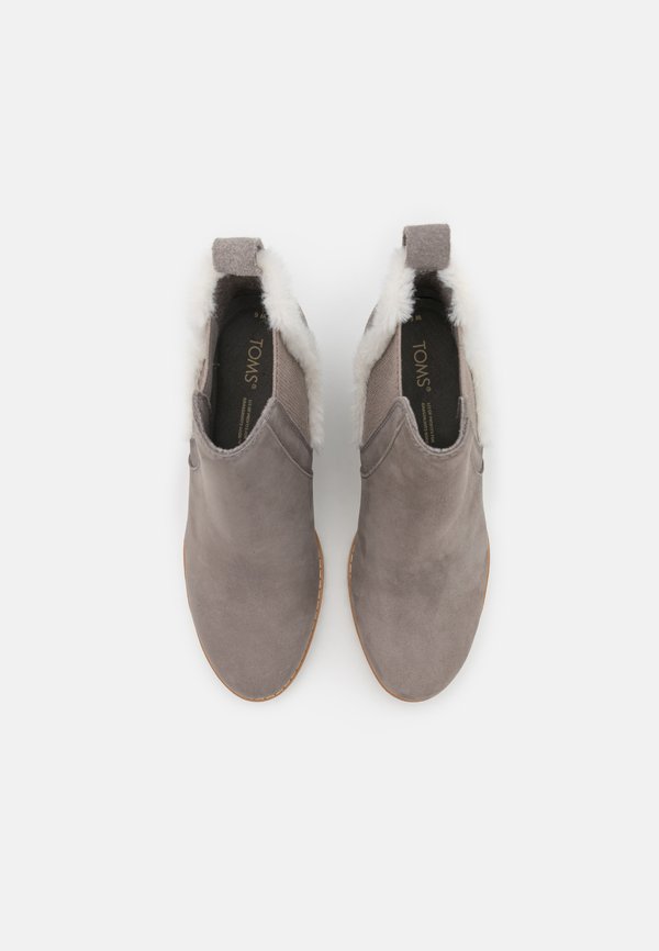 TOMS MADDIE