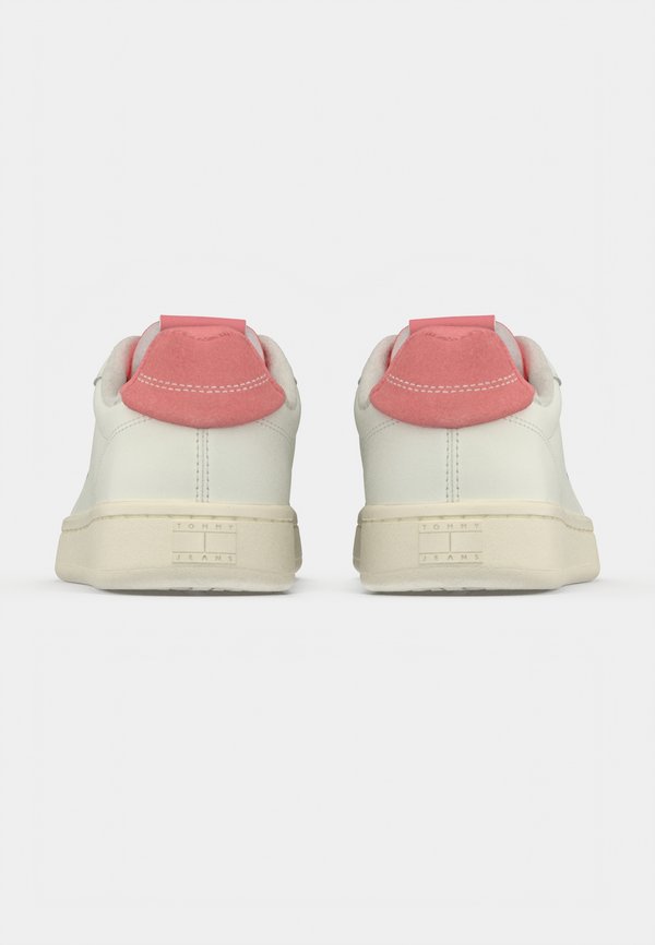 Tommy Jeans ARCHIVE COURT LEATHER TRAINERS