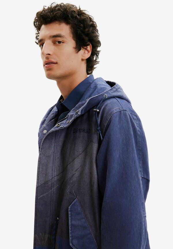 Desigual DETACHABLE PADDED