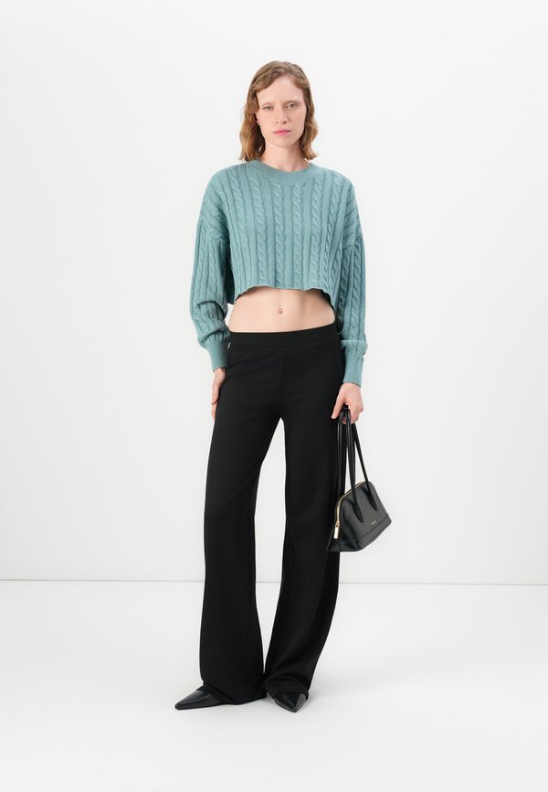 ONLY ONLBIRTIE SHORT O NECK
