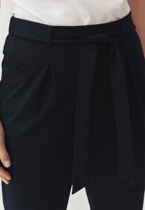 TATUUM ZAMIRIA 1