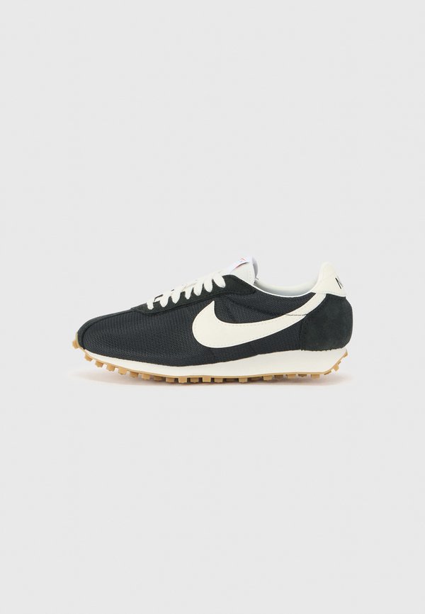 Nike Sportswear LD 1000