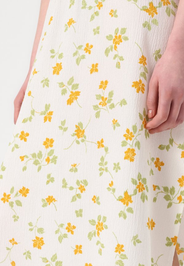 Pieces PCTEA MIDI SKIRT