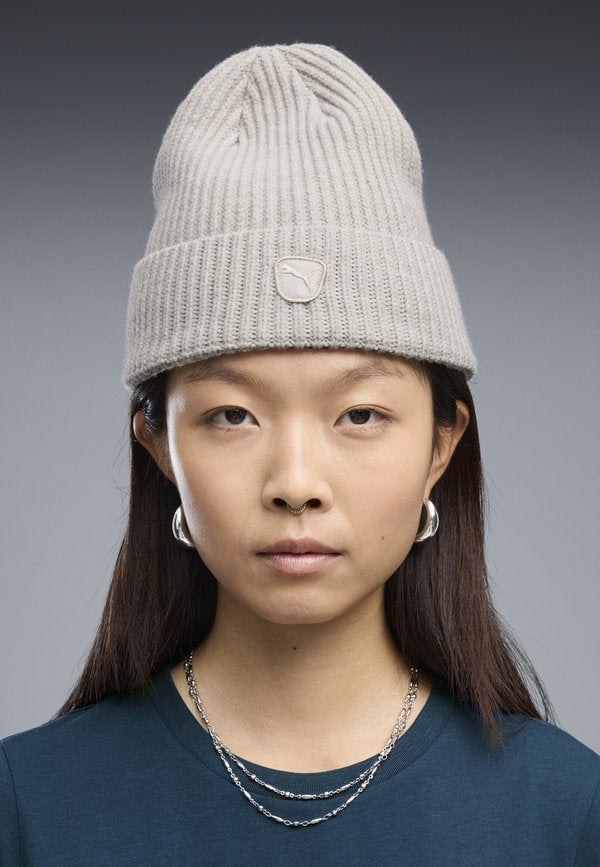 Puma PUMA CAT PATCH BEANIE MIT MITTELHOHER KRONE UNISEX - Beanie - silver fog