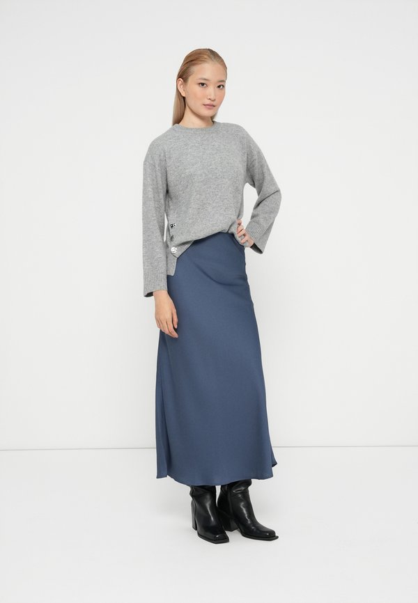 ONLY ONLRENE LIFE BUTTON O NECK
