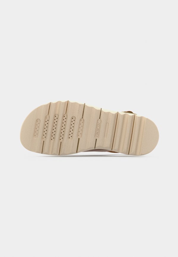 Geox XAND
