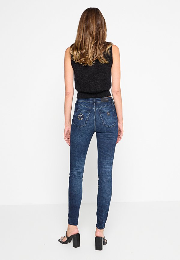 Armani Exchange