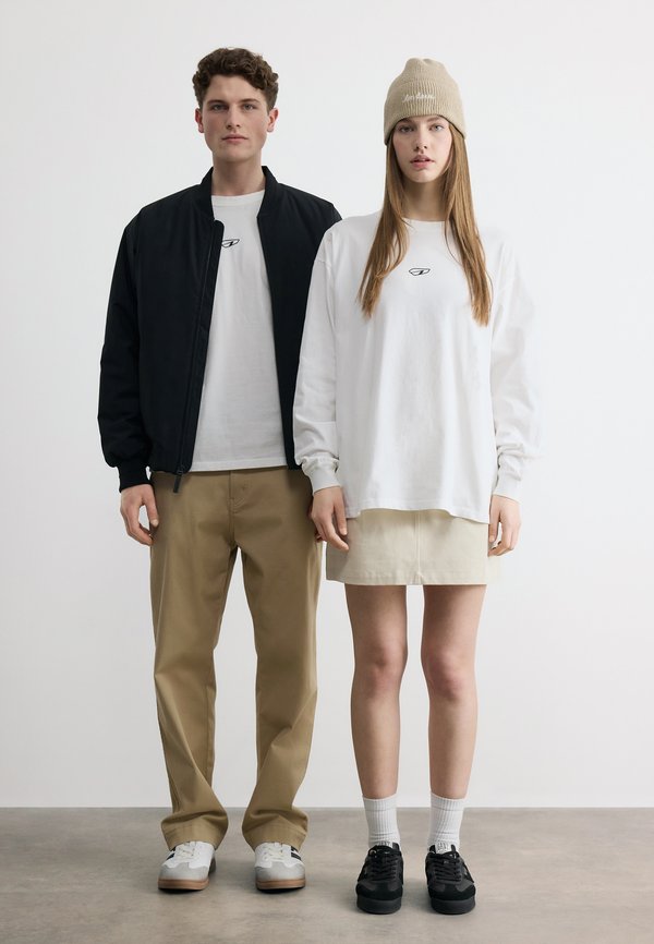 ARKK Copenhagen CORE LONG SLEEVE UNISEX