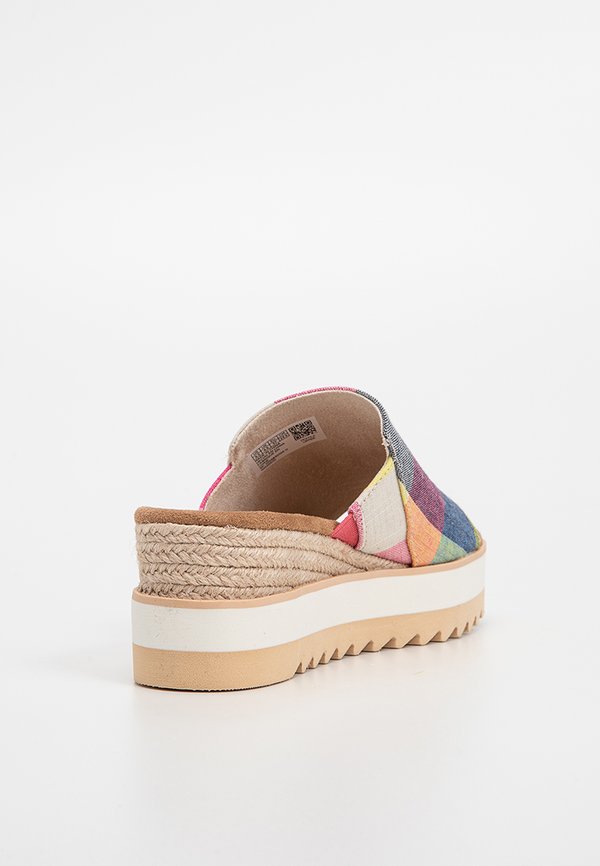 TOMS DIANA