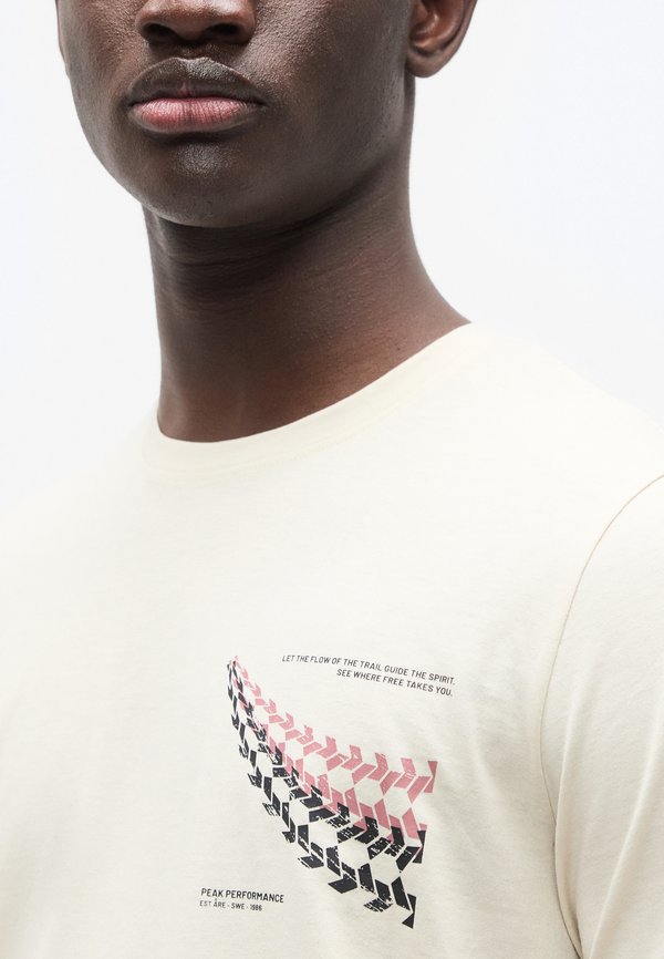 Peak Performance EXPLORE GRAPHIC TEE MEN