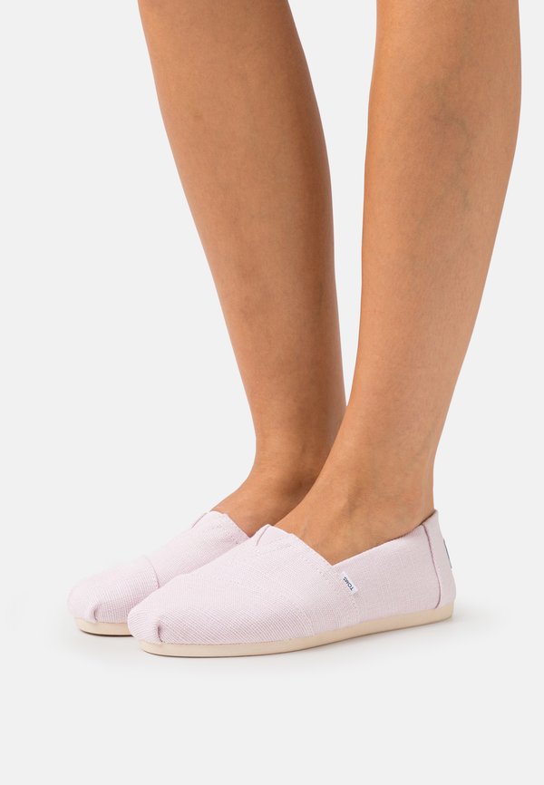 TOMS