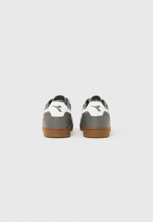 Diadora VIENTO INDOOR