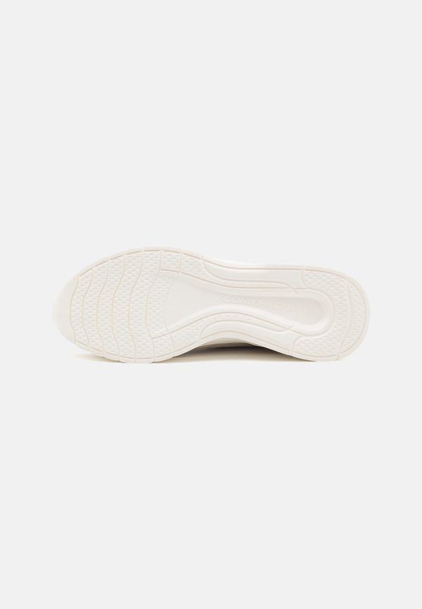 Filling Pieces JET RUNNER