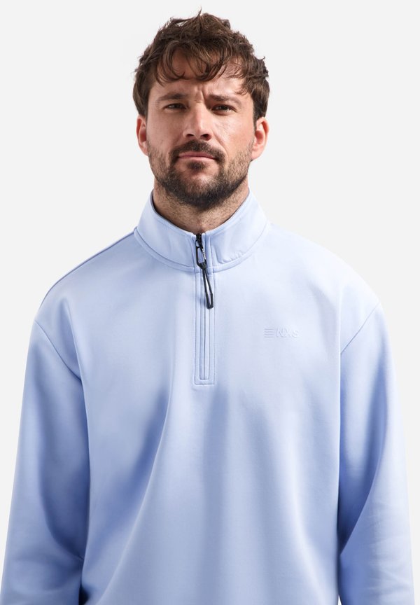 NO EXCESS HALF-ZIP