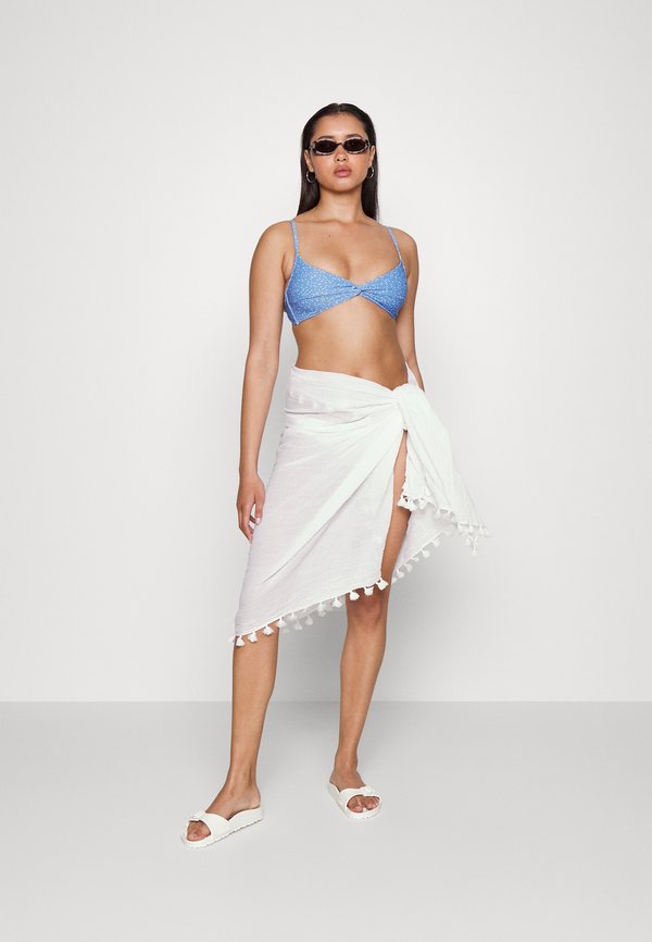 Marks & Spencer SPOT TWIST