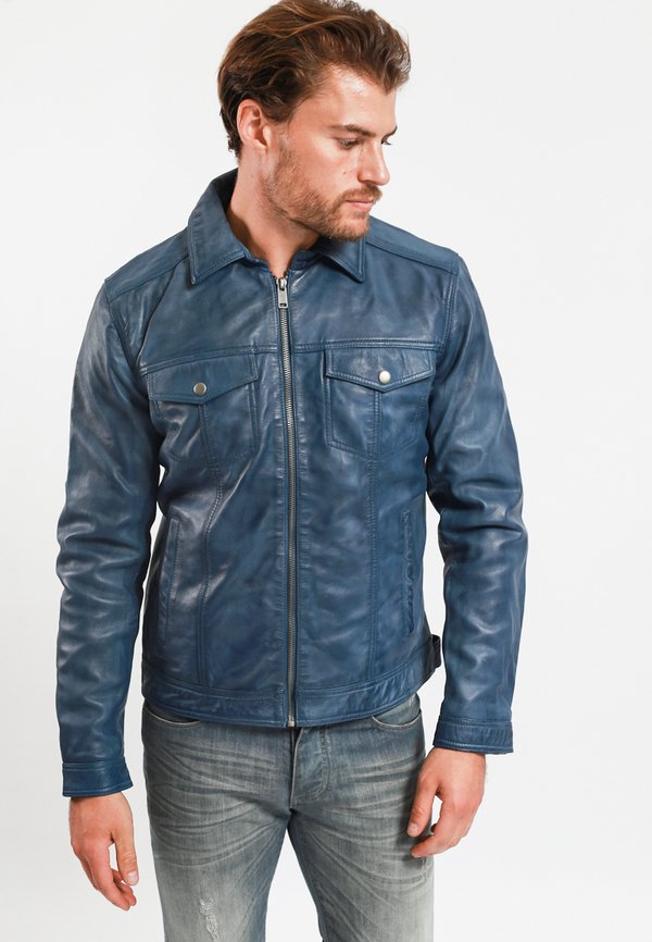 Lee Cooper