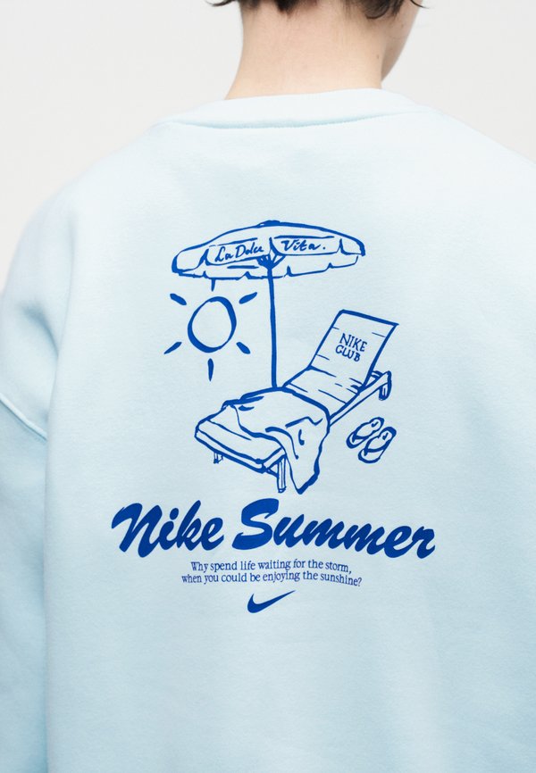 Nike Sportswear CREW