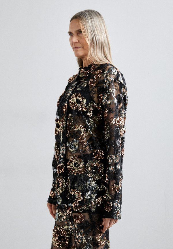 AKNVAS CARA EMBROIDERED BUTTON DOWN