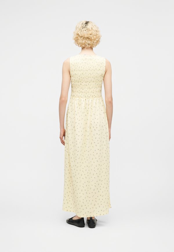 Pieces Maxi PCBETTY SMOCK