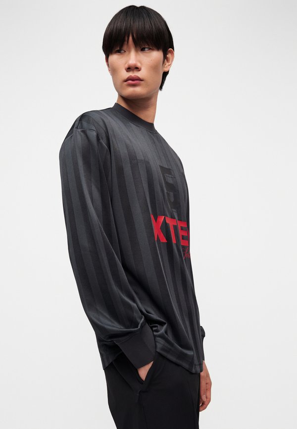 Han Kjøbenhavn PRINTED FOOTBALL LONG SLEEVE