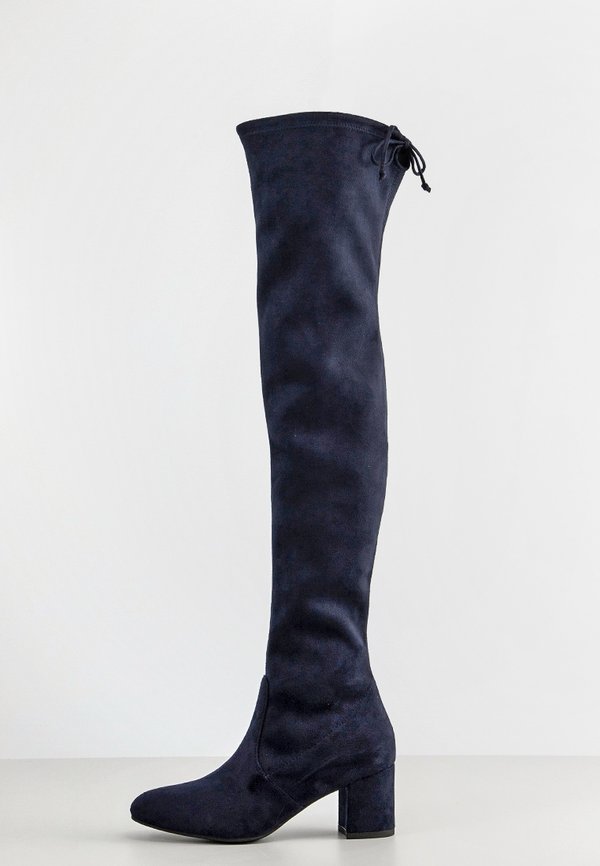 Stuart Weitzman